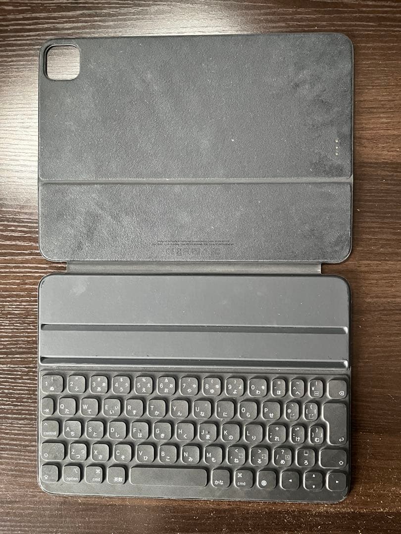 美品【本体＋純正キーボード】iPad Air第5世代Wi-Fi 64GB ブルー