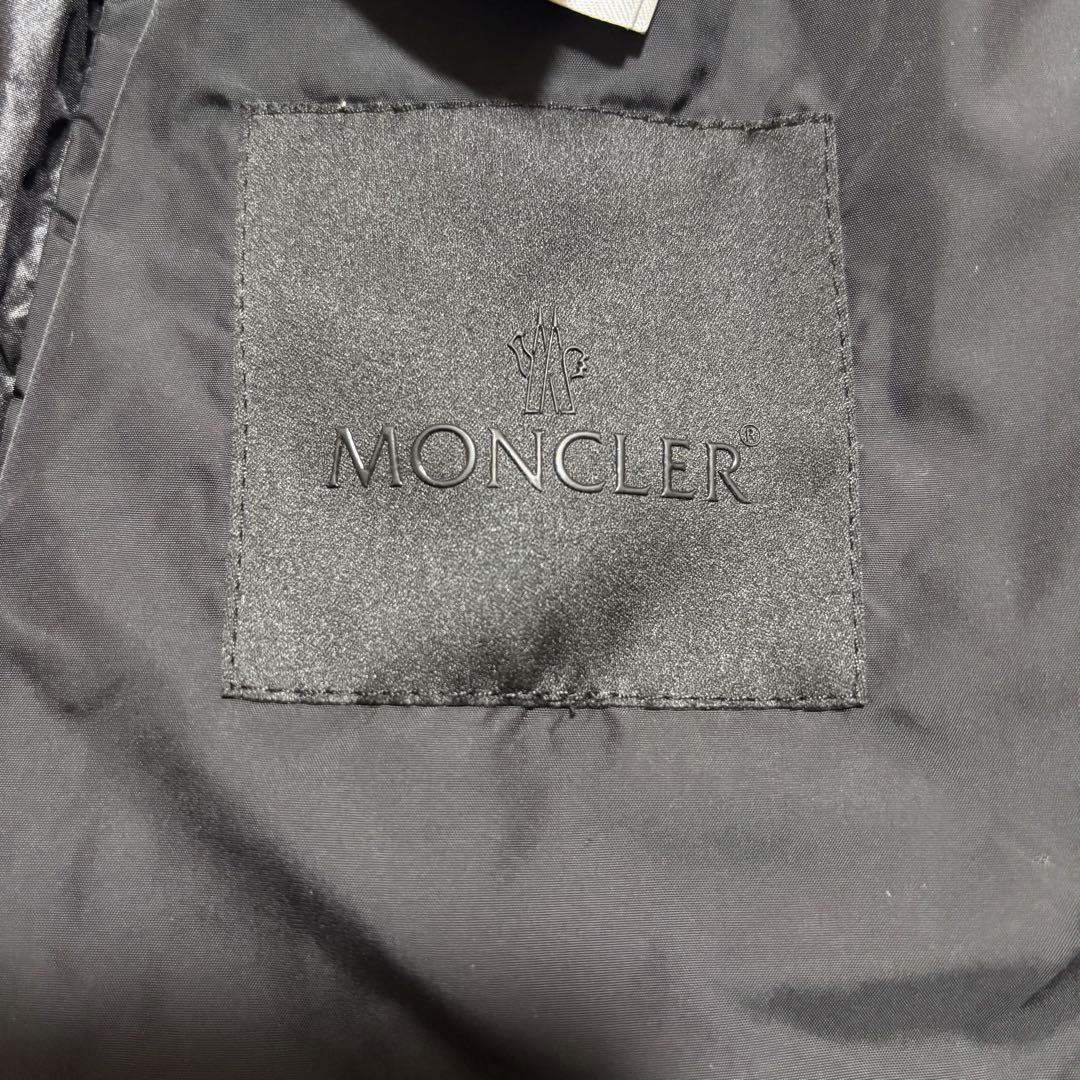 極美品✨モンクレールJUNICHI ジュンイチ　サイズ3 ブラック　黒3P182