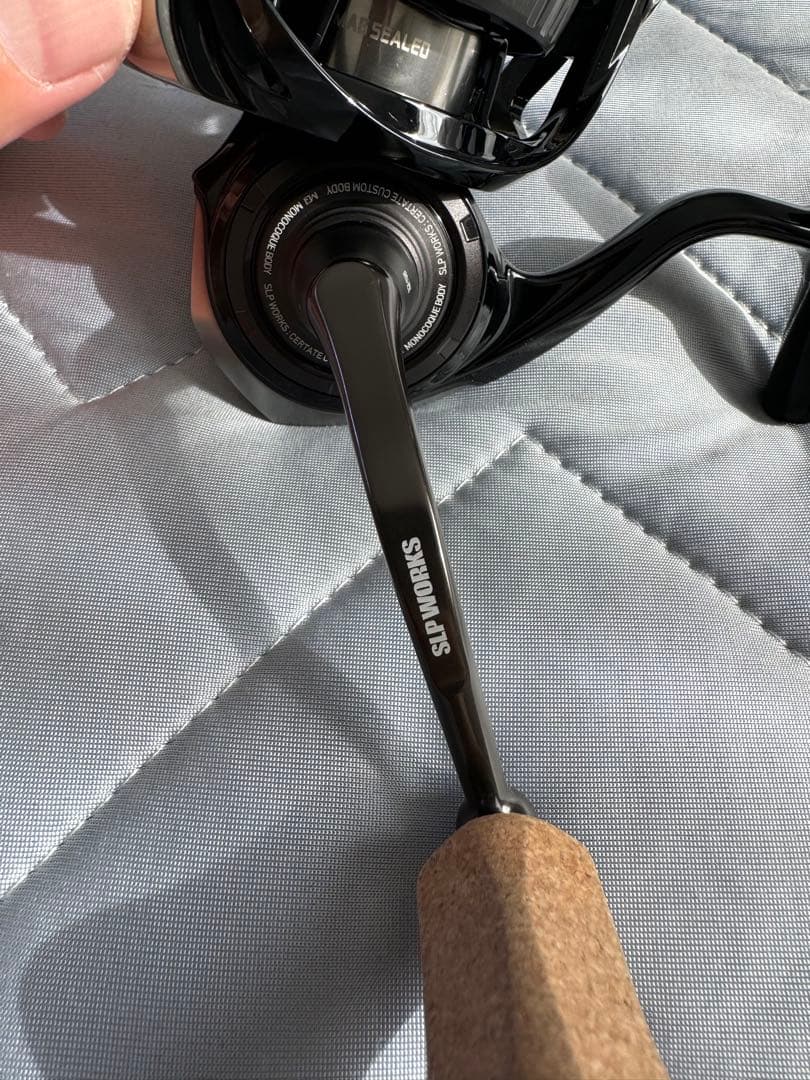 新品　ダイワ　セルテート LT4000-CXH-SLPW SLPカスタムボディ