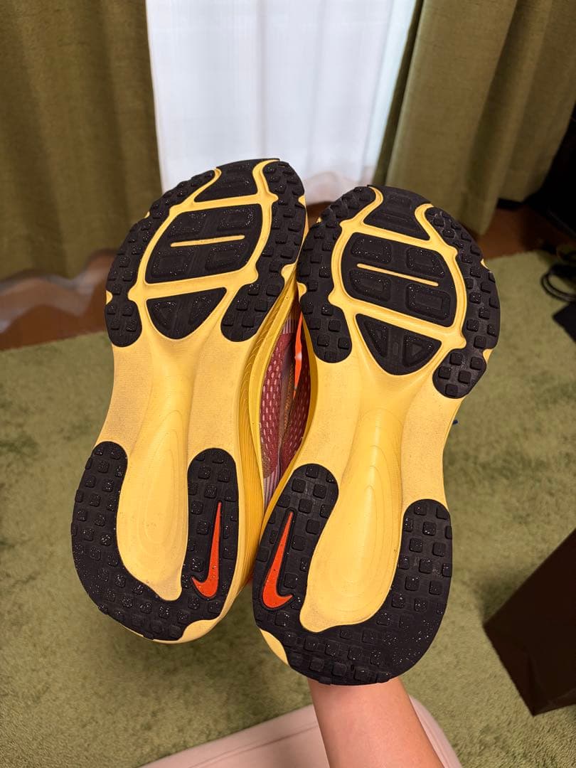 スパイク・シューズ NIKE VOMERO18 SE 27cm