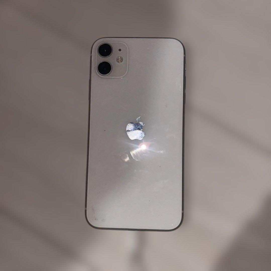 IPhone11 画面傷あり　64GB 71%バッテリー