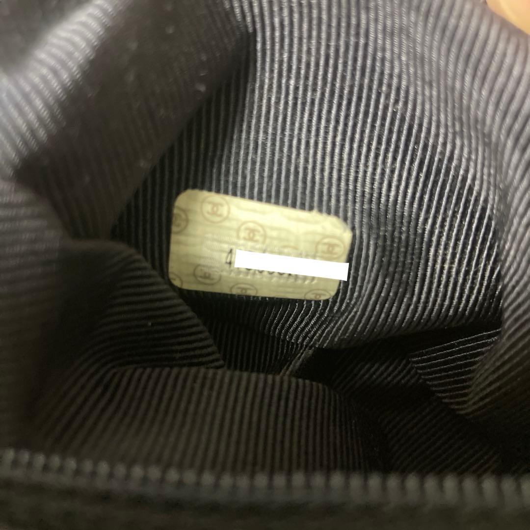 シャネル　トリプルココ　キャビアスキン　ゴールド　チェーンバッグ　ショルダー