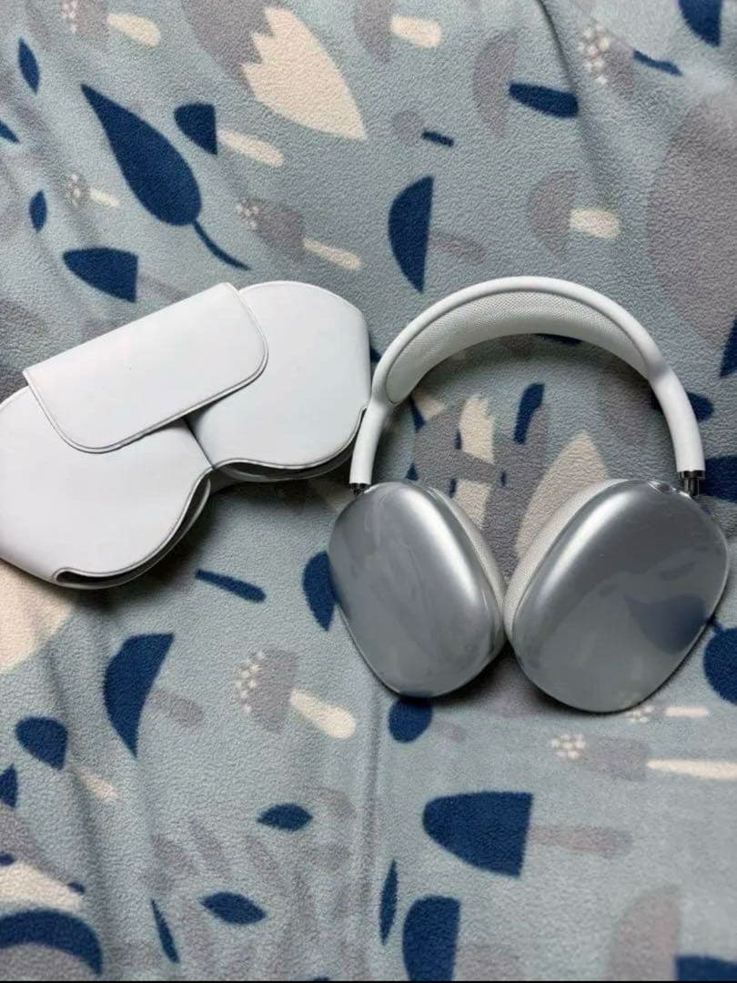 AirPods Max シルバー　Smart Case、クリアケース付き