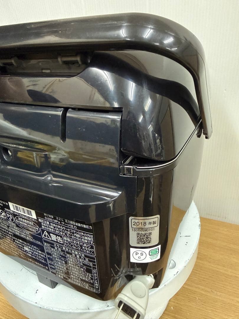 Panasonic 圧力IHジャー炊飯器SR-SPA108（2018年製）