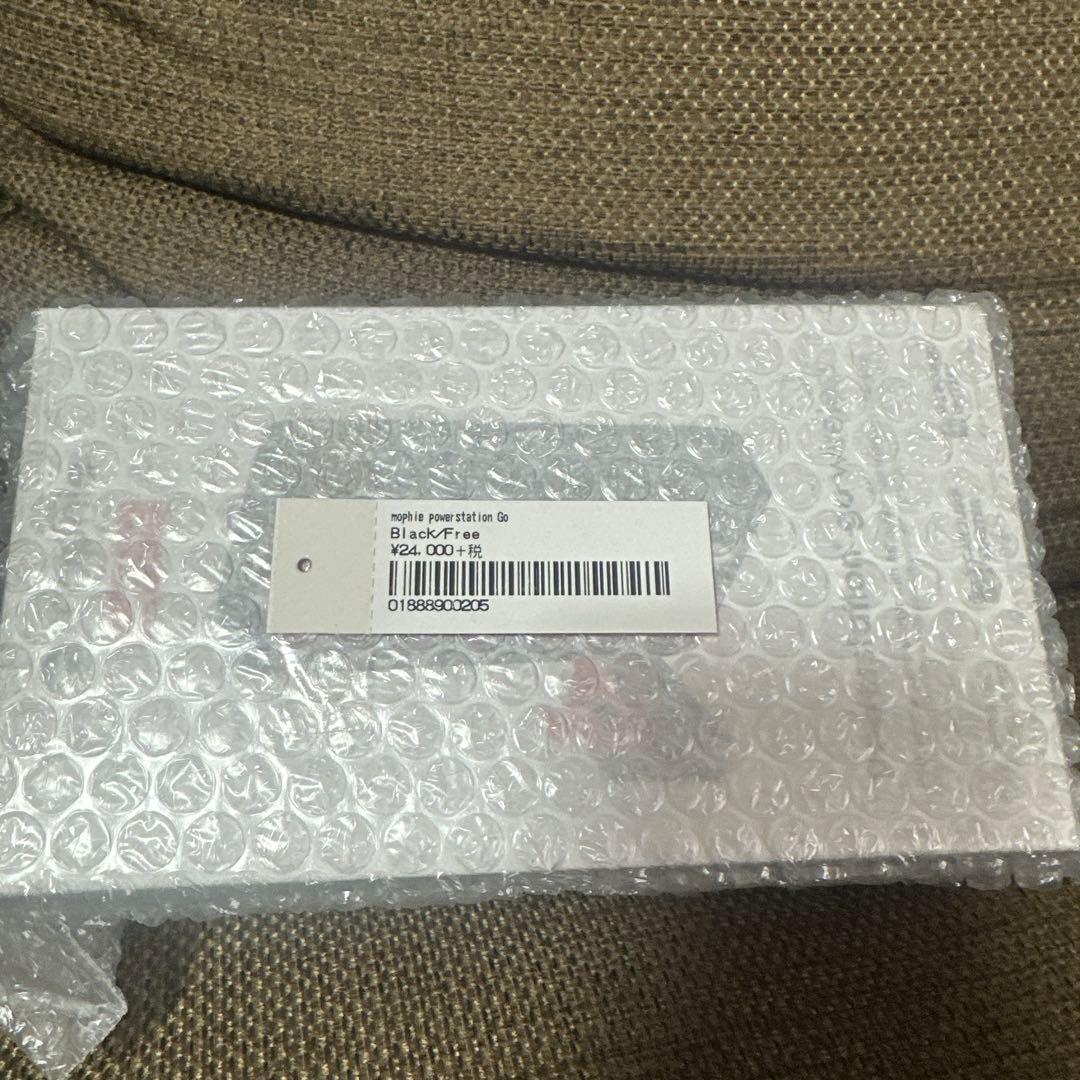 新品 Supreme シュプリーム　Mophie Powerstation go