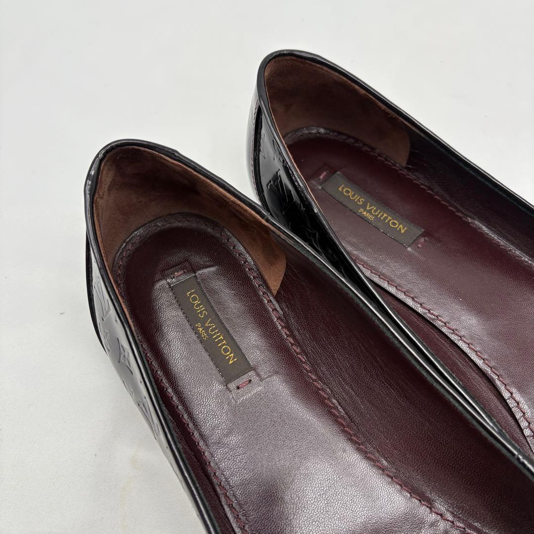 LOUIS VUITTON ヴェルニ パンプス フラット 金具 ローファー ロゴ