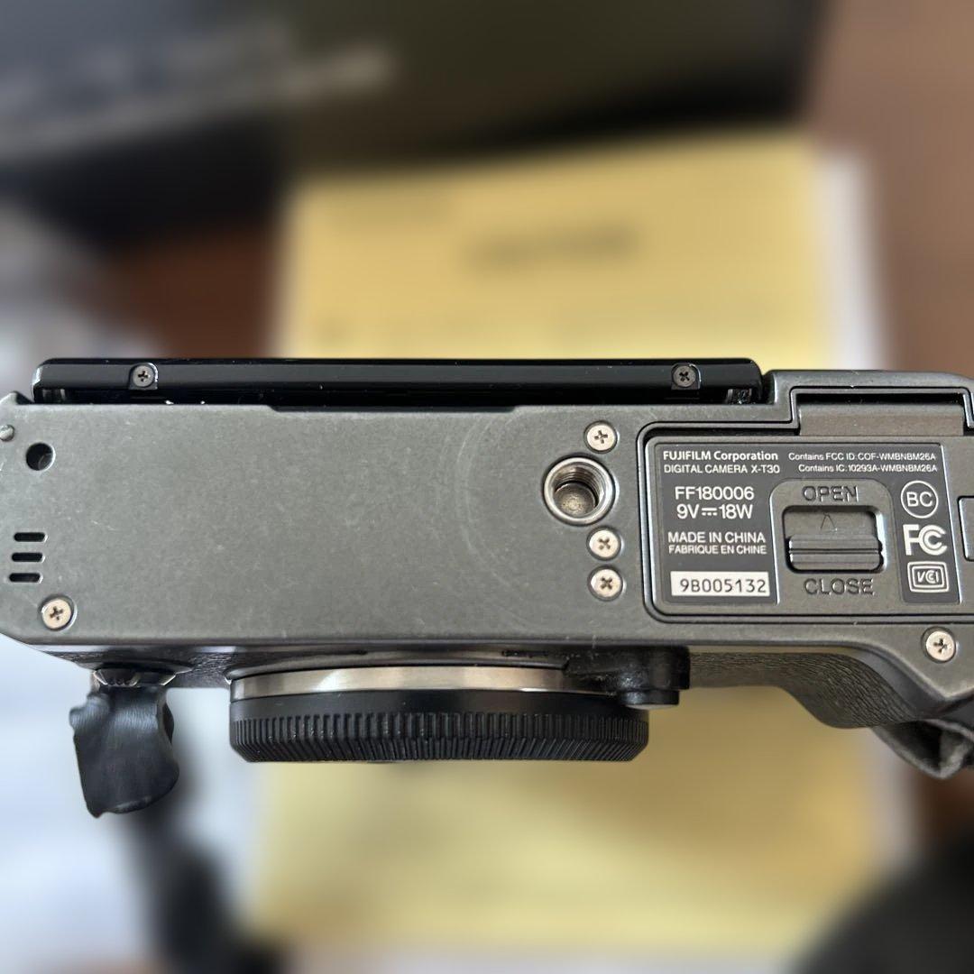 【ワンオーナー】Fujifilm X-T30 チャコールグレー