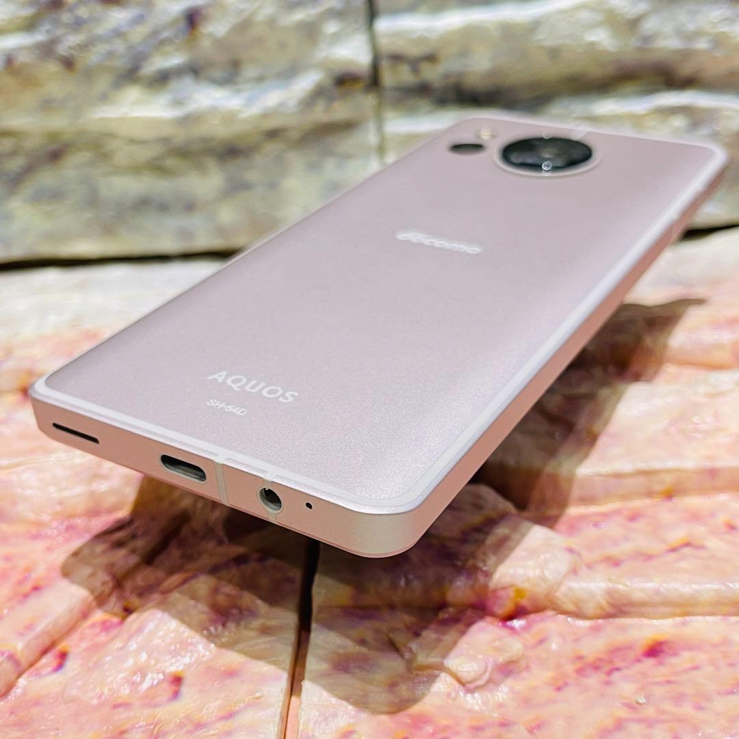 美品 SIMフリー AQUOS sense8 128GB ライトカッパー