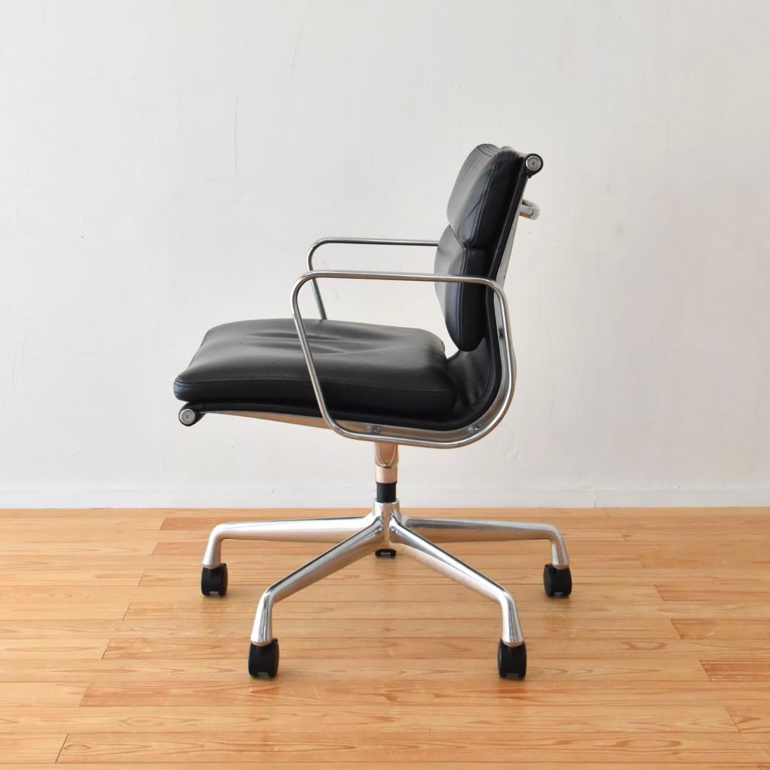 Herman Miller イームズ　ソフトパッド　アルミナムチェア