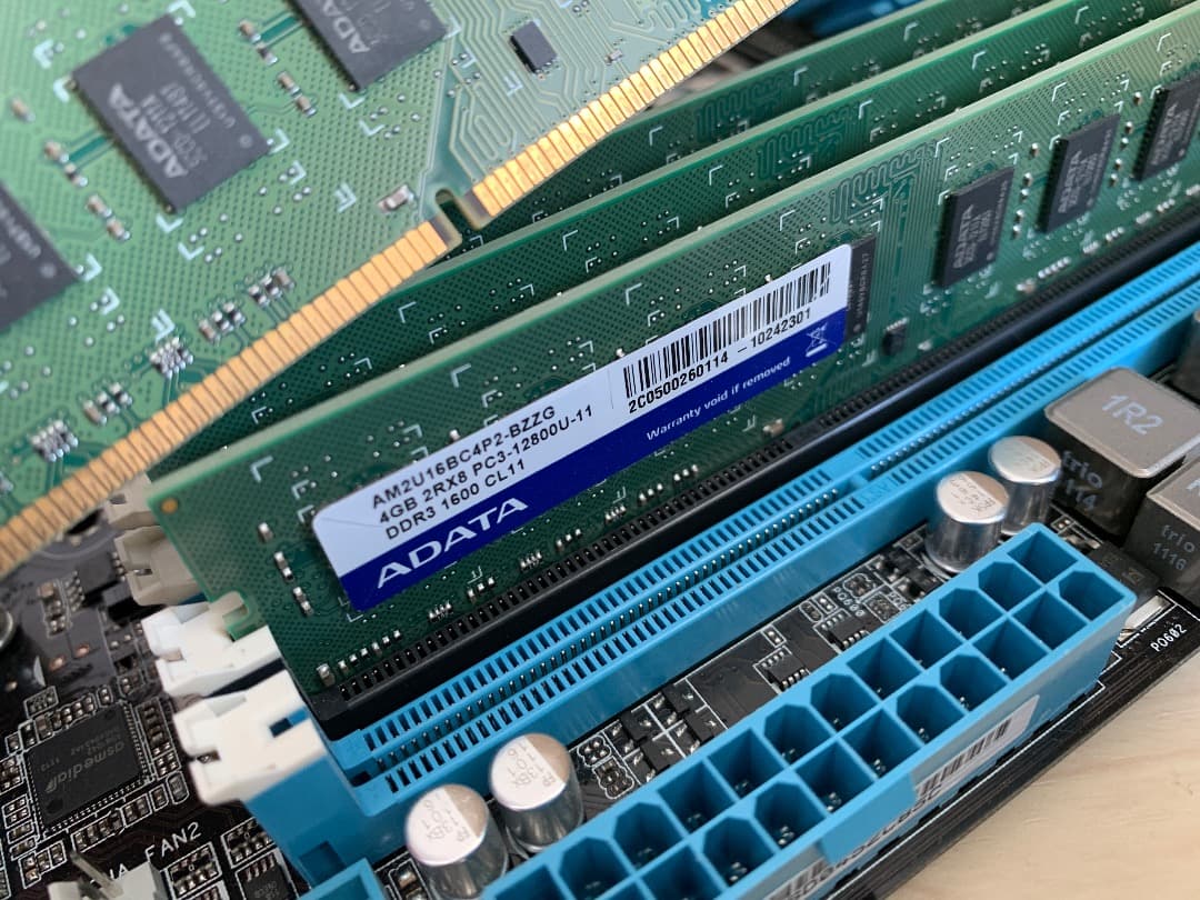 動作確認済、P8Z68-V、Core i5-2500K、メモリ16GB、セット