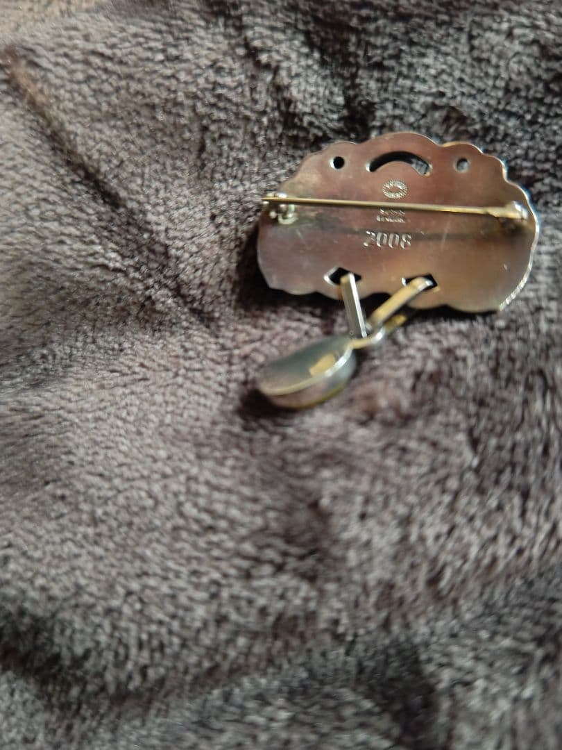 葉デザイン ブローチ 2008年製