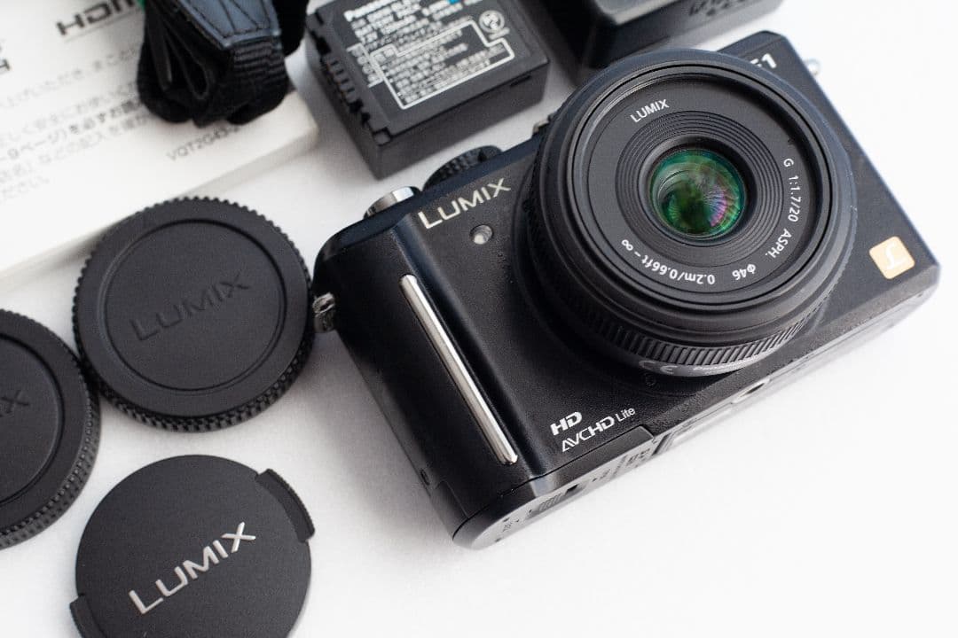 デジタルカメラ LUMIX GF1 LUMIX G 20mm F1.7 ASPH