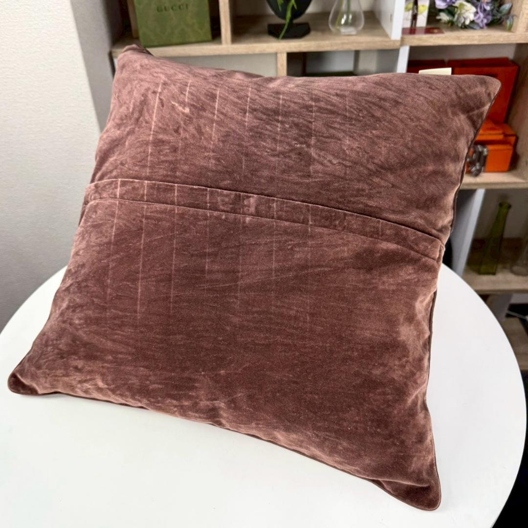 美品 CELINE クッション サルキー ベロア 刺繍