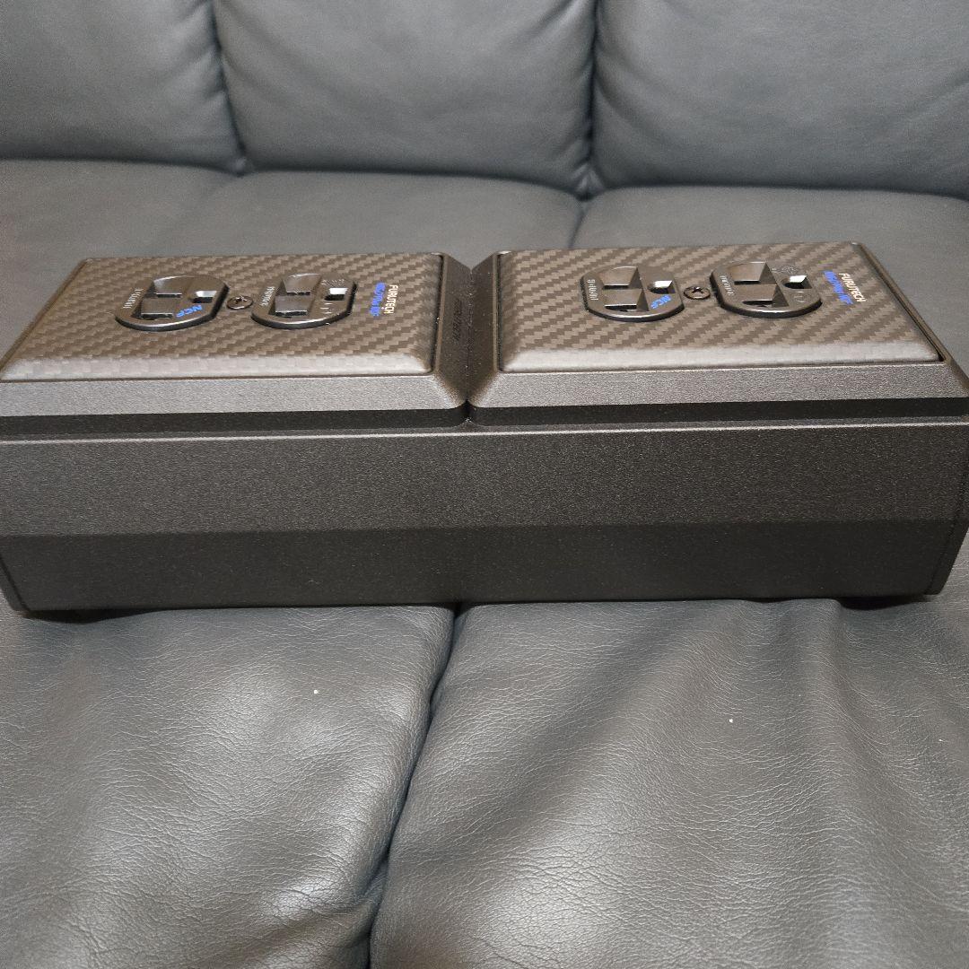 FURUTECH 電源ボックス GTO-D2-NCF/R