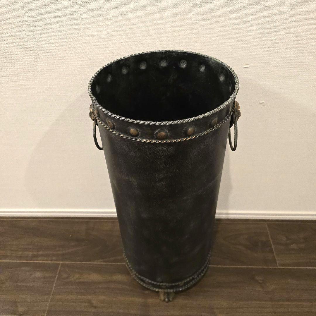 アンティーク調 アイアン ライオン 傘立て 受け皿付