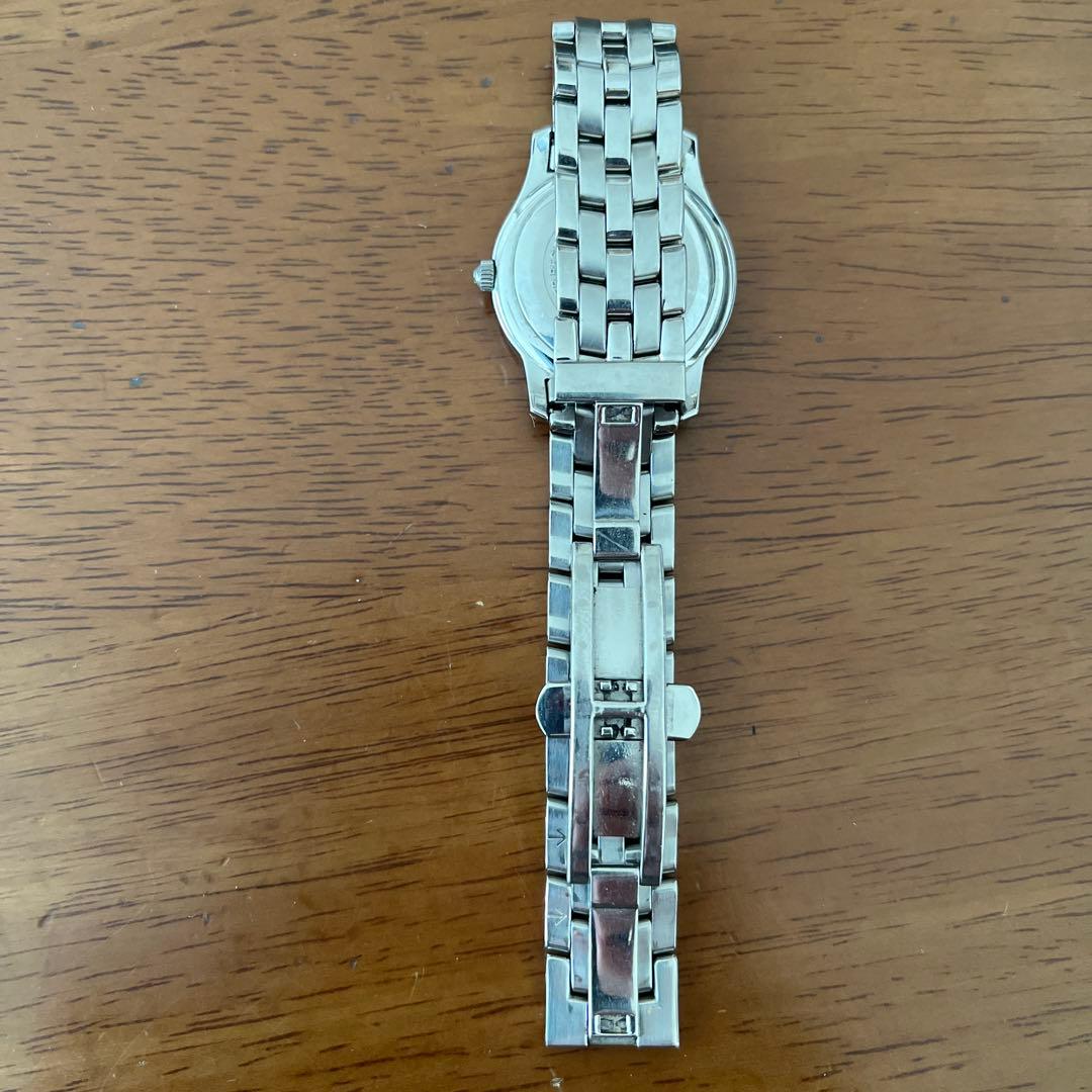 GUCCI ステンレススチール アナログ時計