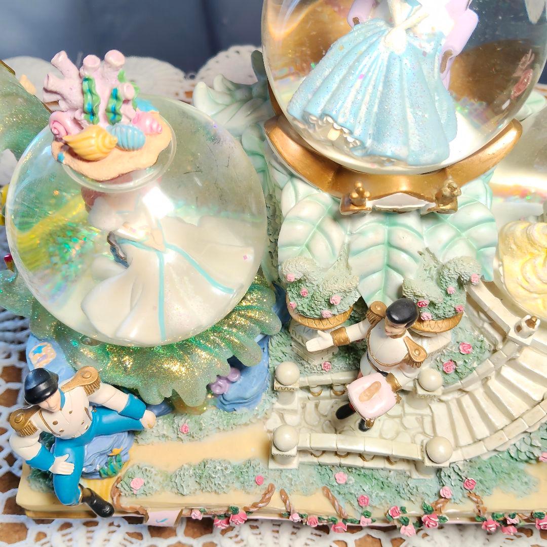 レア希少ディズニープリンセス スノードーム スノーグローブ オルゴール