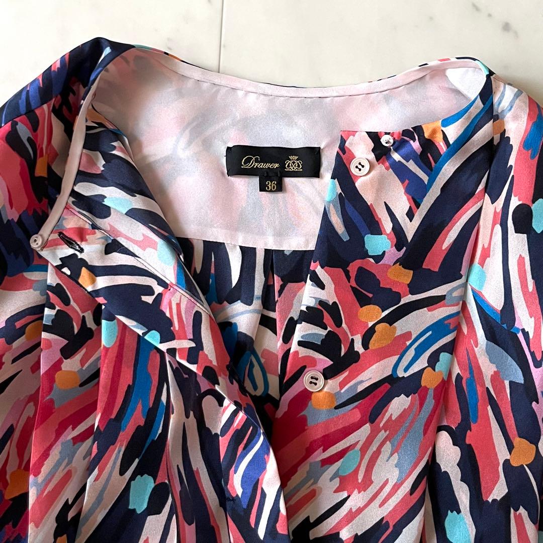 定価8,7万♪極美品 ドゥロワー シルクプリントボウタイブラウス 36 日本製