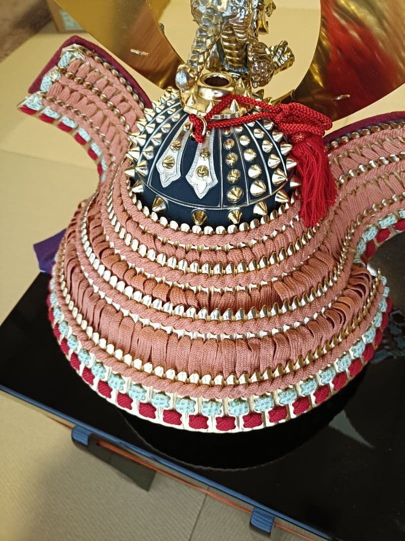 源氏兜（五月人形）兜飾り　龍玉作