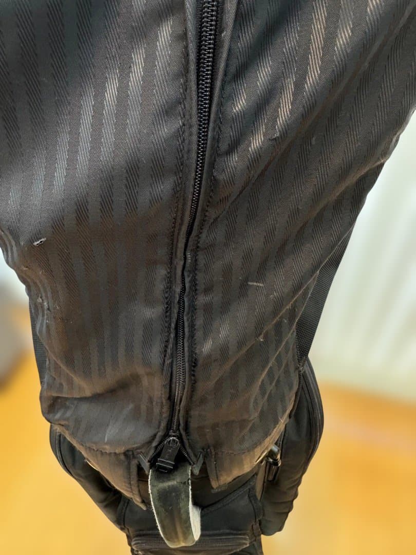 TUMI Golf トゥミ ゴルフ キャディバッグ ブラック 【送料無料】