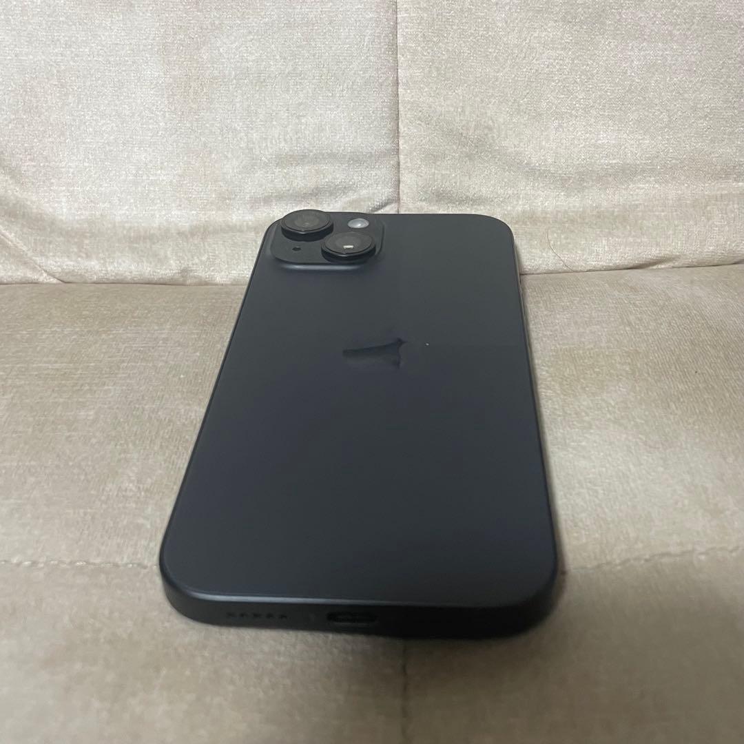 <バッテリー100> Apple iPhone 15 256GB ブラック