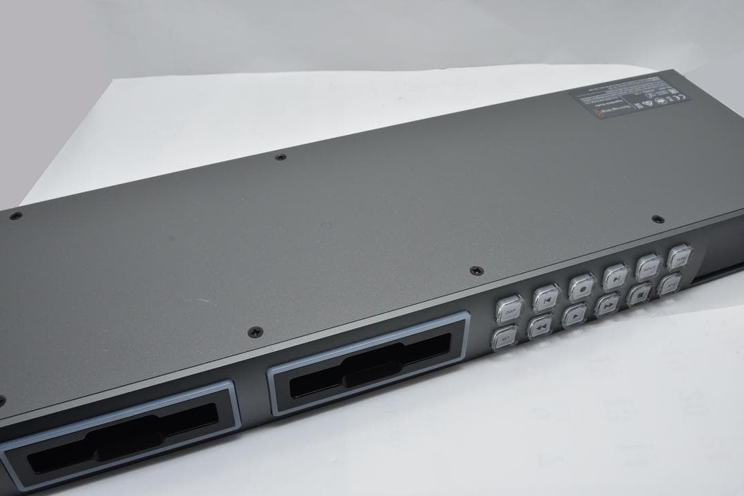 ブラックマジックデザイン 放送用デッキ　HyperDeck Studio 2