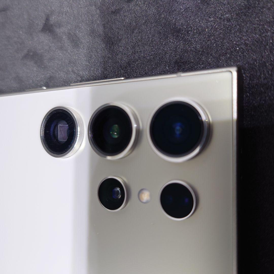 国内版 AU Galaxy S24 Ultra 256GB SIMフリー