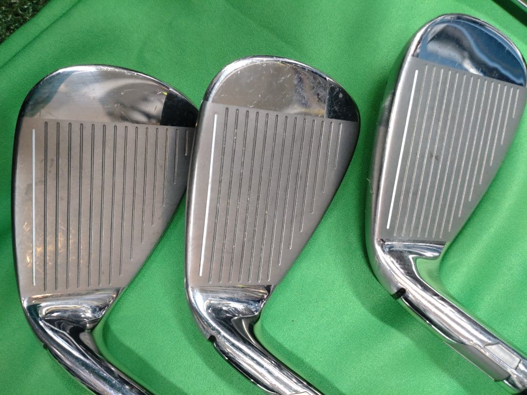 テーラーメイドSIMMAX アイアン 5〜PW　KBS MAX85 R