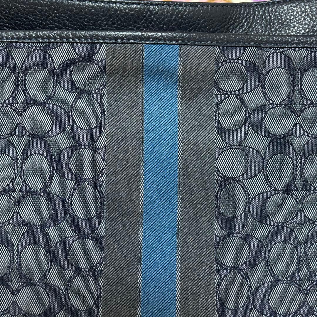 美品コーチCoach ダークブルーグレー 系ショルダーバッグメッセンジャーバッグ