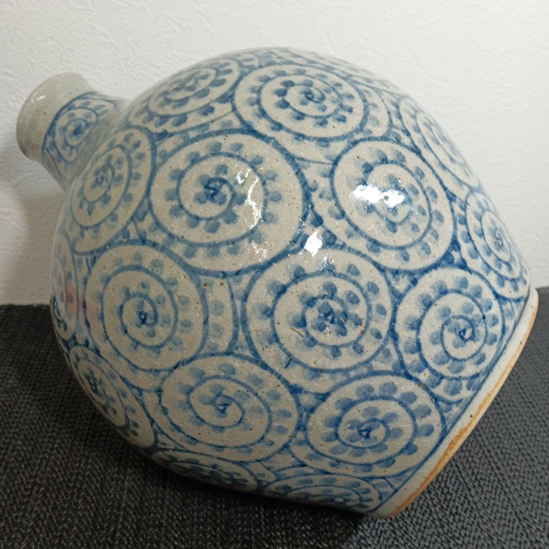 信楽焼 壺久郎作 染付蛸唐草模様 花瓶 木箱付き 米寿記念品 コタニ陶器