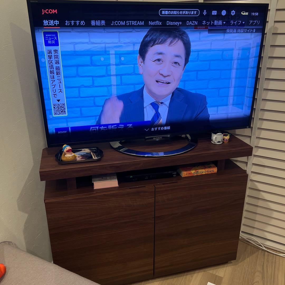 <お引取りなら500円>コーナーテレビ台 シェルフ付き