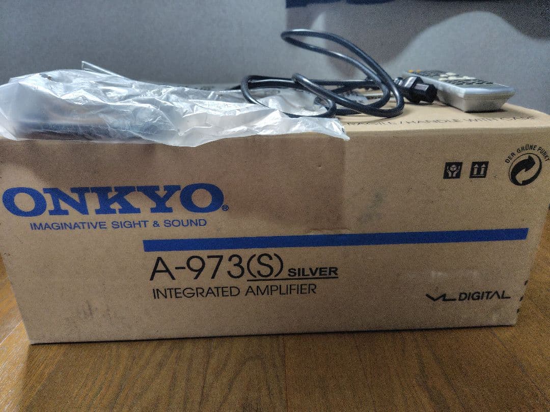 アンプ onkyo a-973