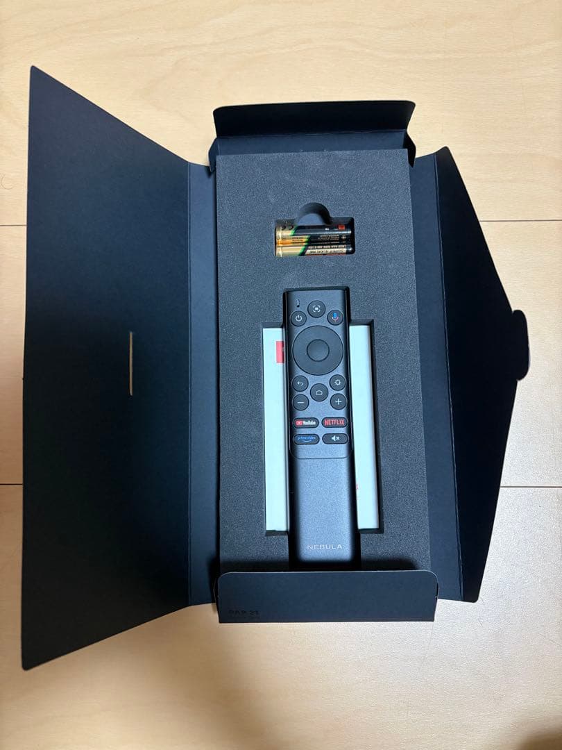 NEBULA Capsule 3 プロジェクター本体+純正スタンド
