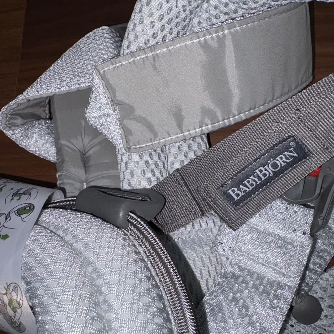 美品【値下げ交渉可】BABYBJÖRN Baby Carrier Harmony