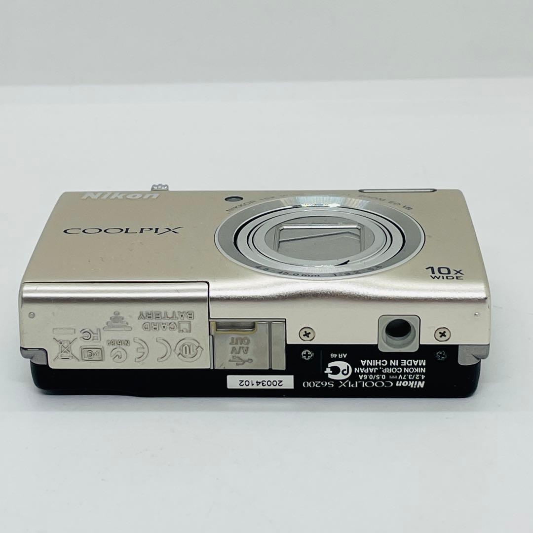 Nikon ニコン　コンパクトデジタルカメ　COOLPIX S6200 訳あり