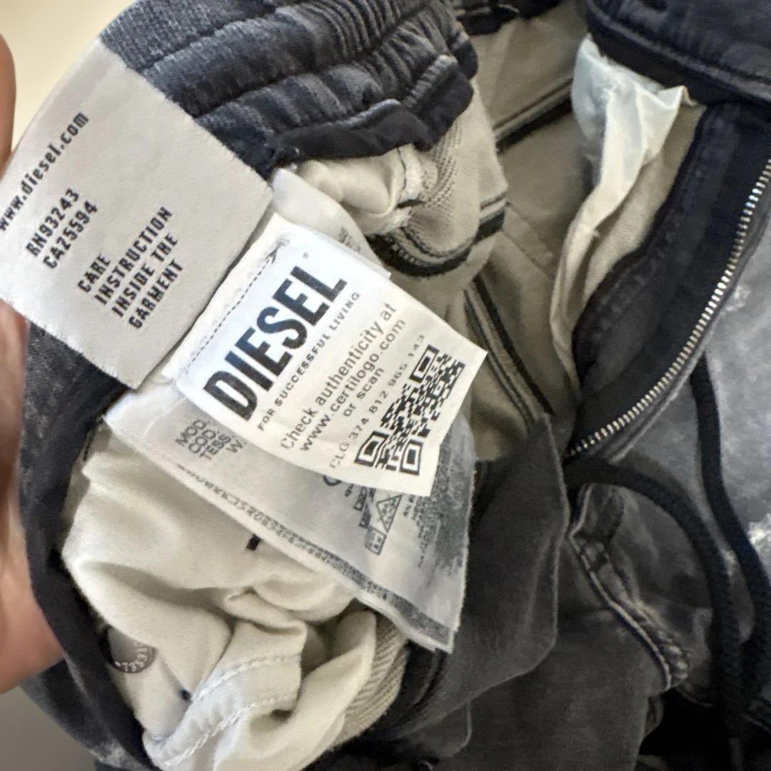 2025/Diesel 30 ダメージ加工 グレー デニムジーンズ