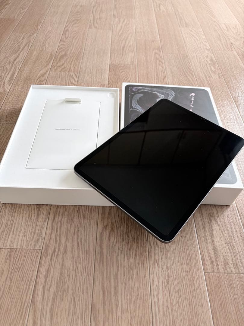 美品　iPad Pro11インチ　256GB