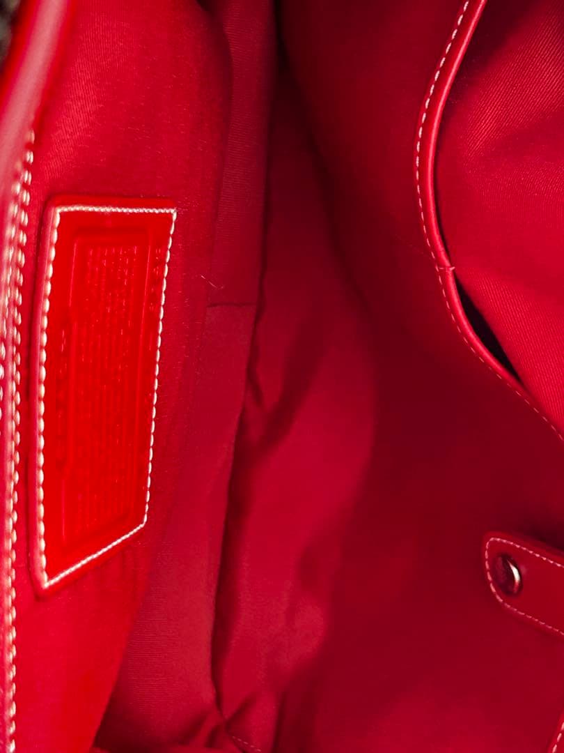 ✨良品✨ コーチ トートバッグ シグネチャー 型押し レッド 赤色 商品6093