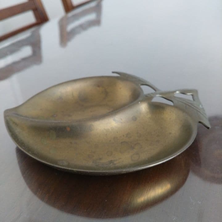 イギリスアンティーク4点セット⭐︎トレイ⭐︎ケース⭐︎アップル型トレイ⭐︎ブラシ