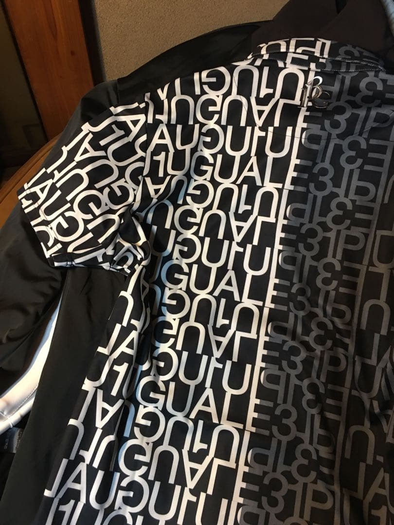 はぁちゃん1piu1uguale3 GOLF CRAZY LOGO