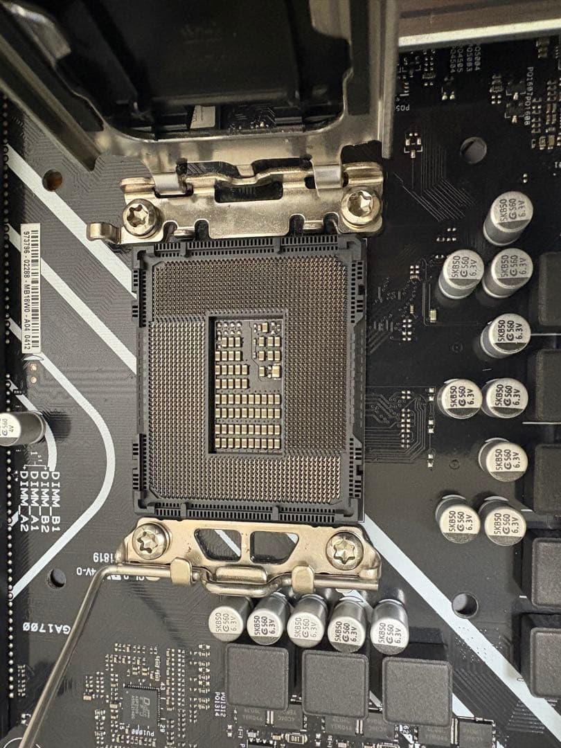 ASUS PRIME H670-PLUS D4 マザーボード