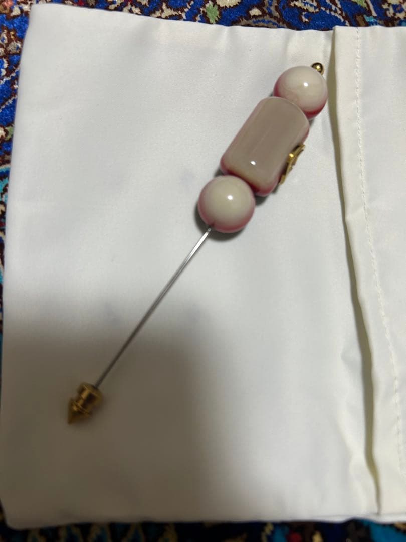 グッチ　新品未使用　ピンブローチ