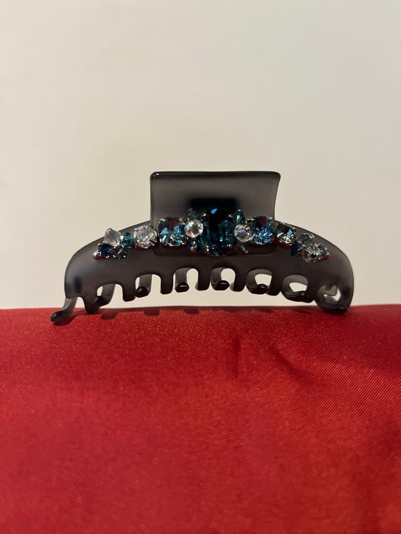 Complex Biz ヘアクリップ ビジュー付き 約8cm