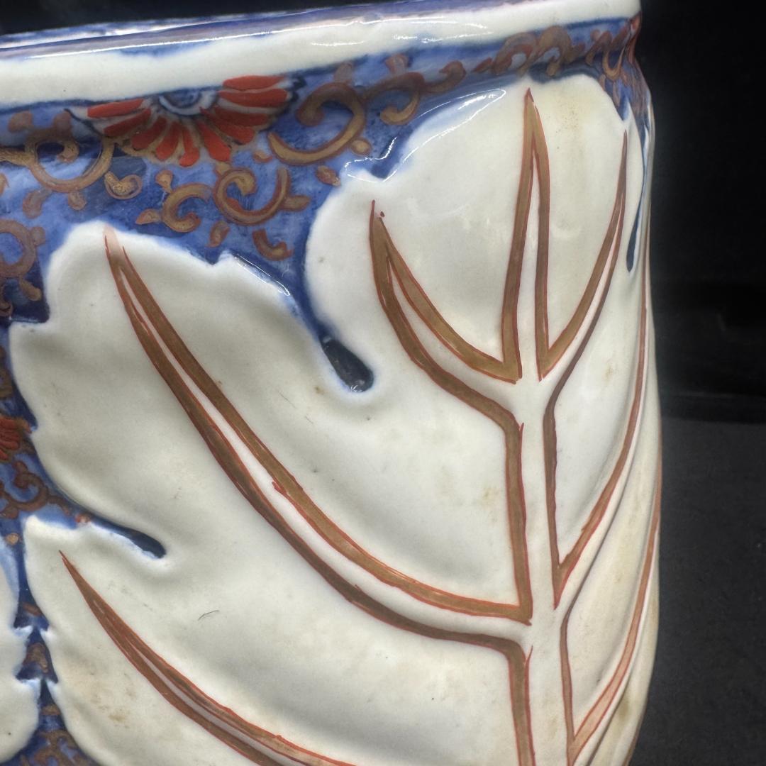 希少！！　古伊万里 火鉢　金襴手立体浮彫 染付