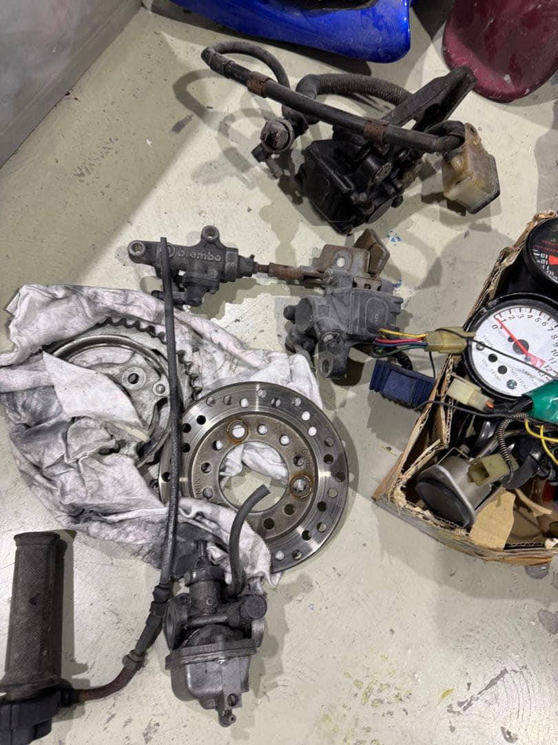 ⑤ NSR50 シロタコ　バイク メーター ブレーキ フェンダー