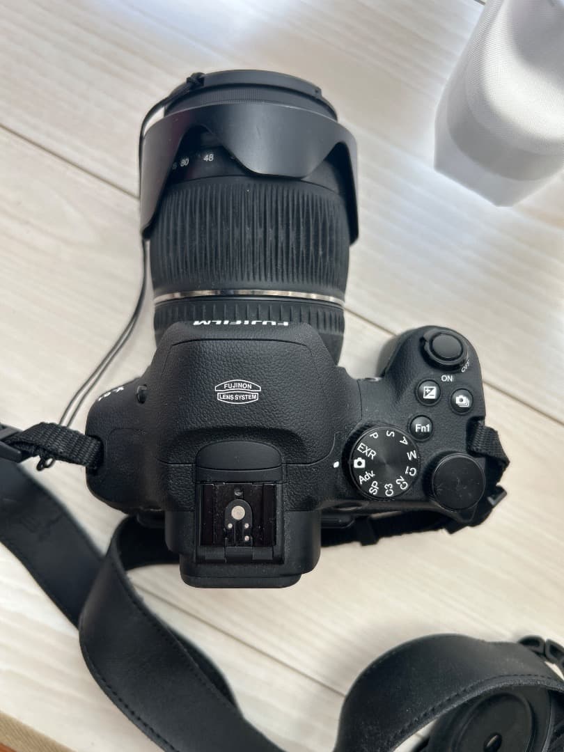 デジタルカメラ FUJIFILM X-S1