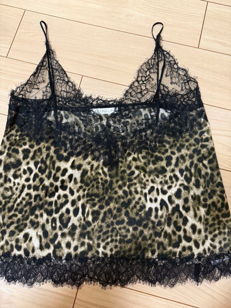 MUSE ミューズ　LEOPARD LACE Col Pierrotキャミソール