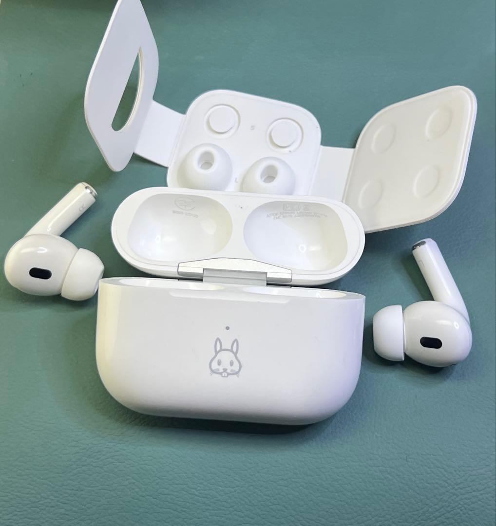 Apple AirPods pro第2世代イヤホンセット正規品動作品美品