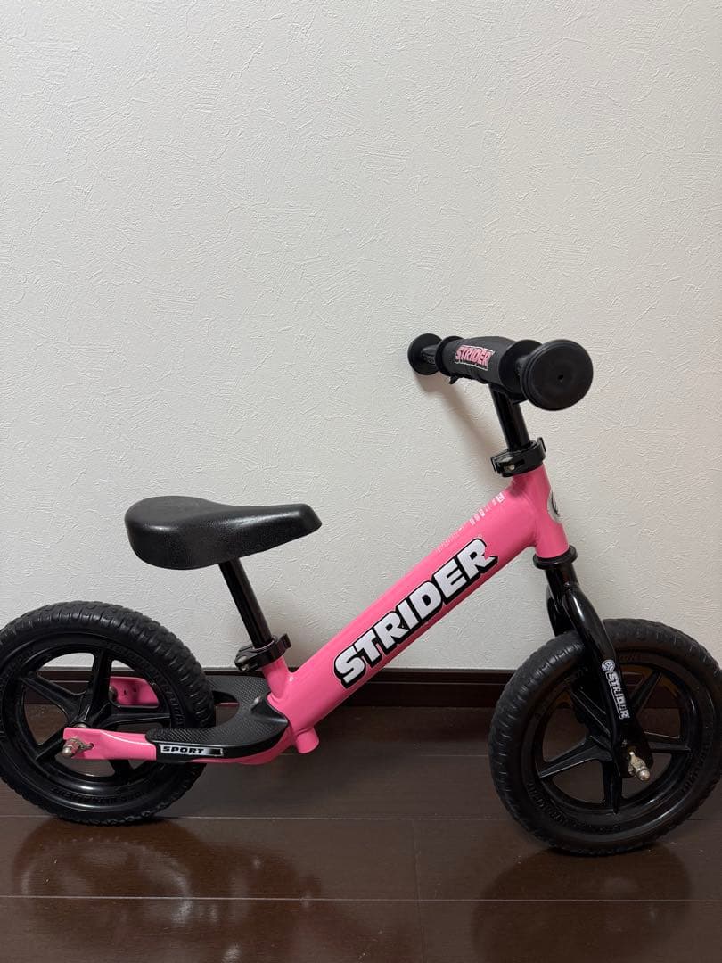 STRIDER SPORT ストライダースポーツ　ピンク 12インチ