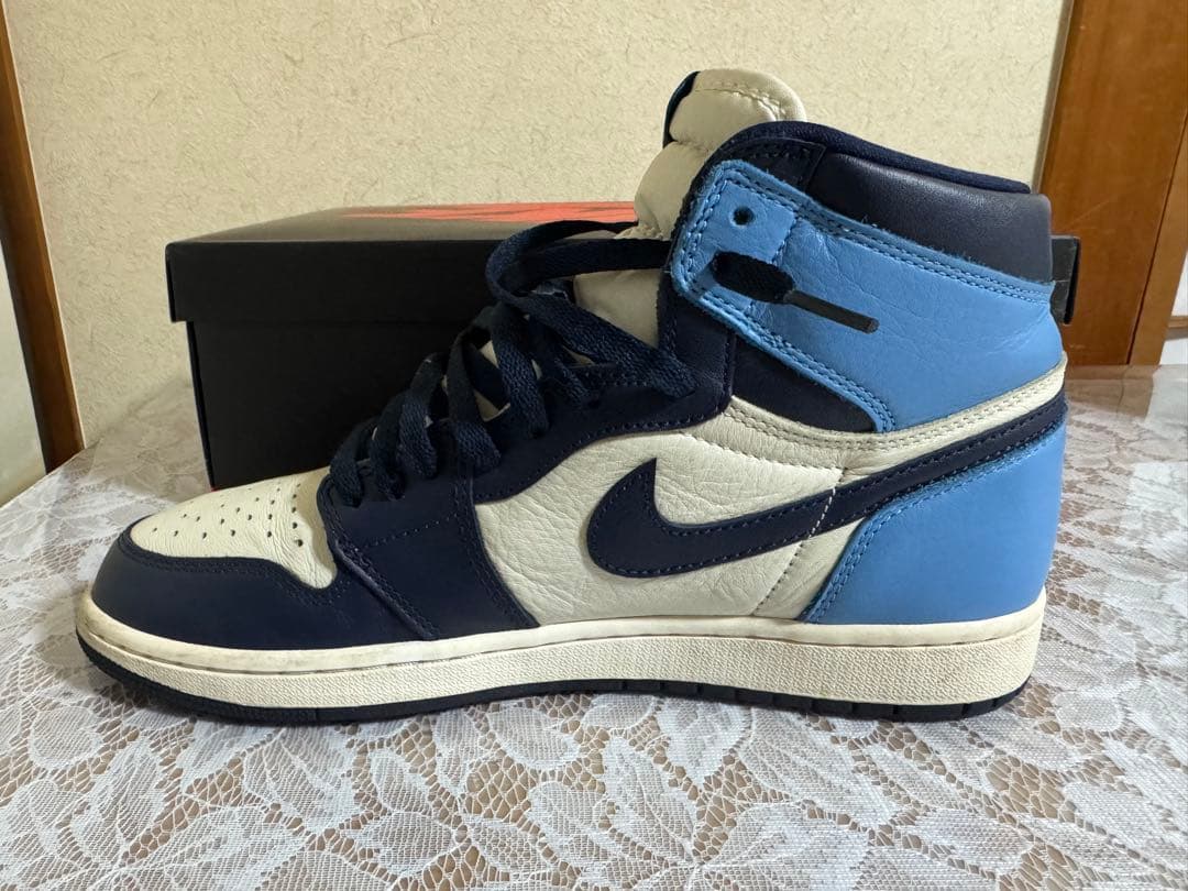 ナイキ エアジョーダン1 レトロ ハイOGオブシディアン ユニバーシティ ブルー